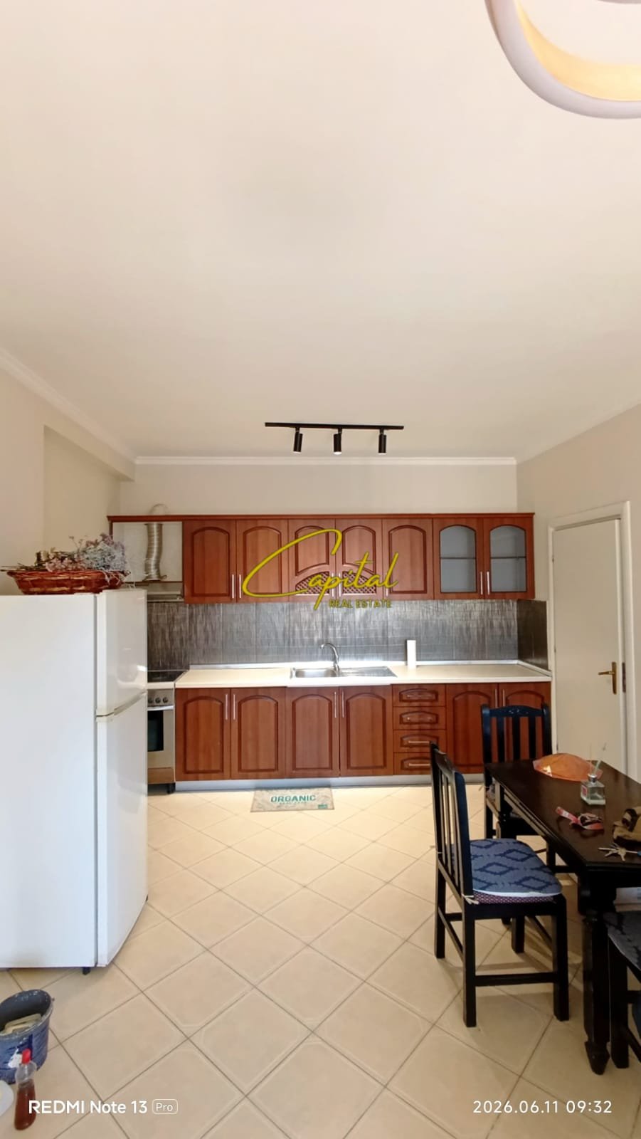 WhatsApp Image 2026-06-11 at 11.54.24 AM (1) APARTAMENT ME QIRA 1+1 RRUGA E KAVAJES 50.000 LEKE