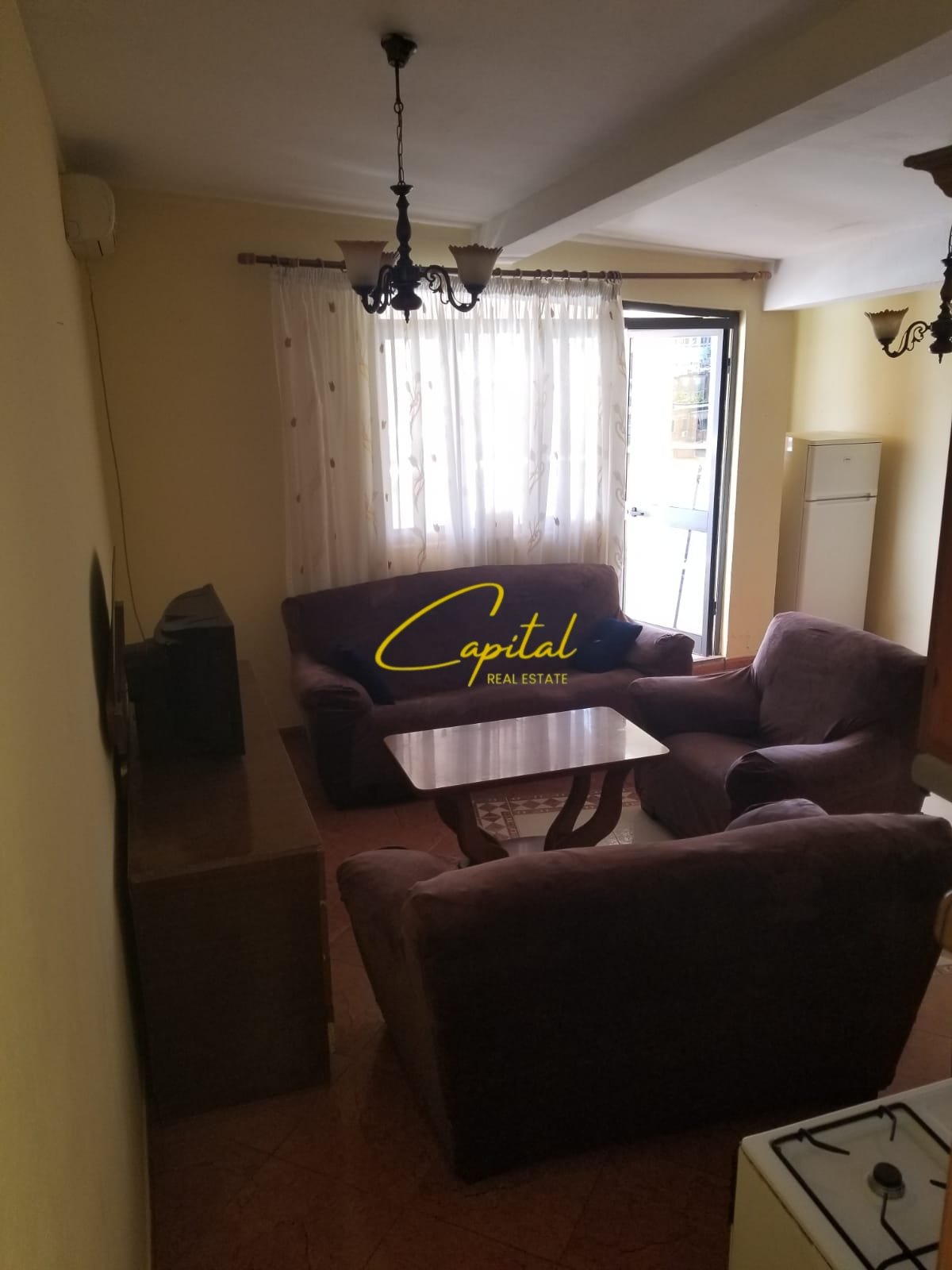 APARTAMENT ME QIRA 1+1 ALI DEMI 33.000 LEKE