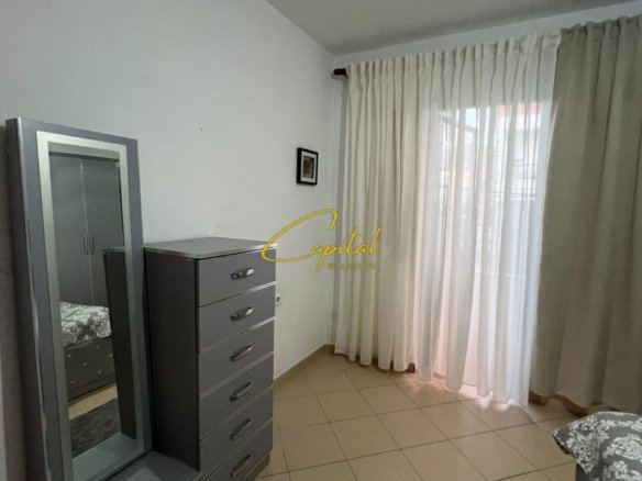 APARTAMENT ME QIRA 1+1 5 MAJI 40.000 LEKE