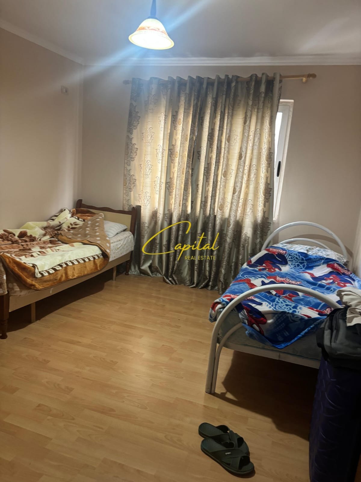 APARTAMENT ME QIRA 2+1 KINOSTUDIO 35.000 LEKE