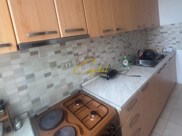 APARTAMENT ME QIRA 2+1 KINOSTUDIO 35.000 LEKE