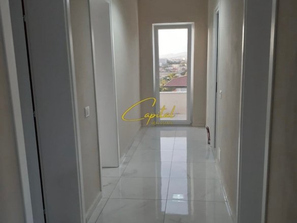 APARTAMENT ME QIRA 3+1 RRUGA E ELBASANIT 55.000 LEKE