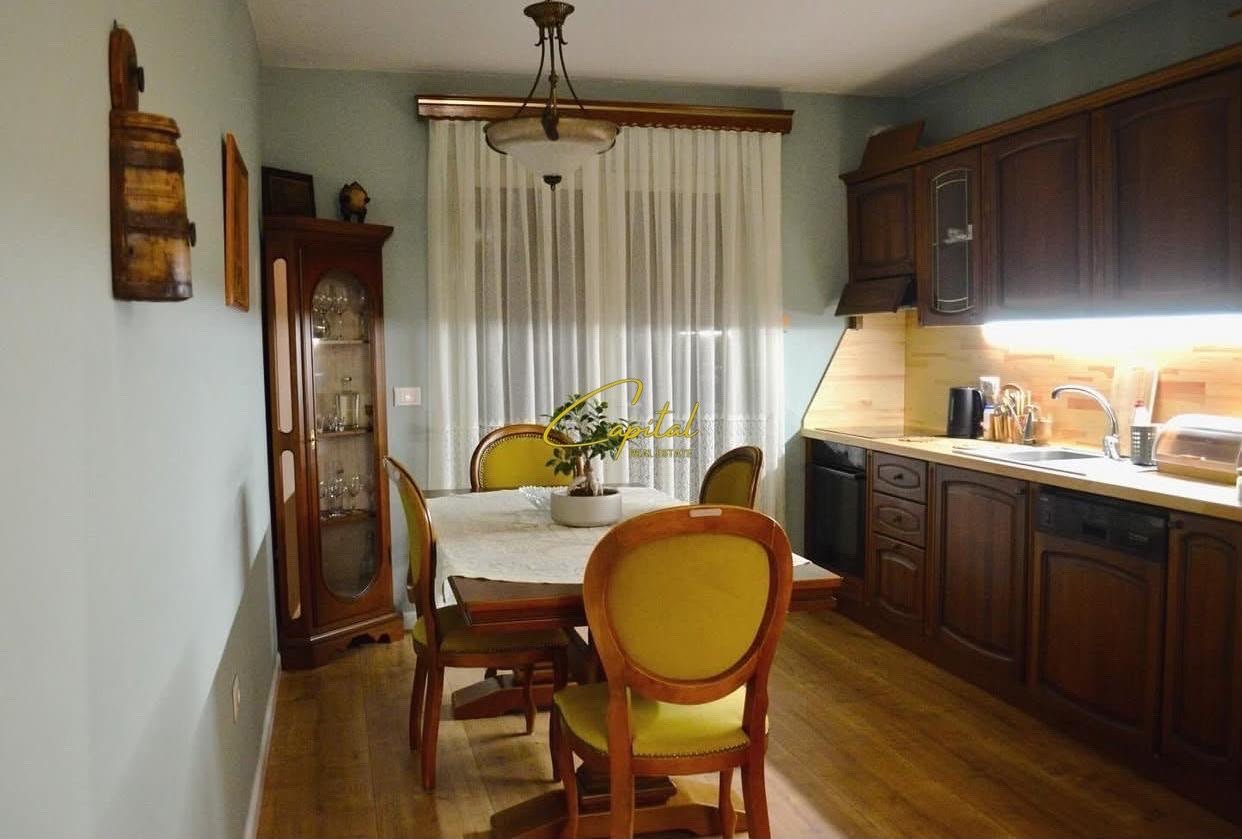 WhatsApp Image 2026-06-12 at 12.21.27 PM APARTAMENT ME QIRA 2+1 RRUGA E KAVAJES 800 EURO