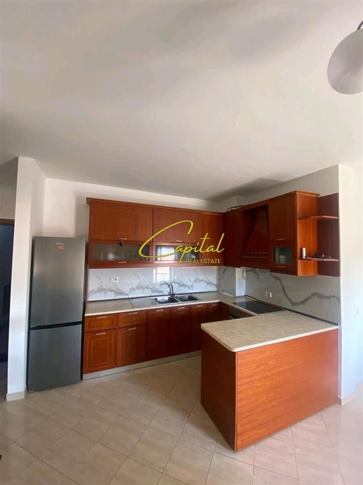 WhatsApp Image 2026-06-12 at 4.00.17 PM (1) APARTAMENT ME QIRA 2+1 KINOSTUDIO 470 EURO