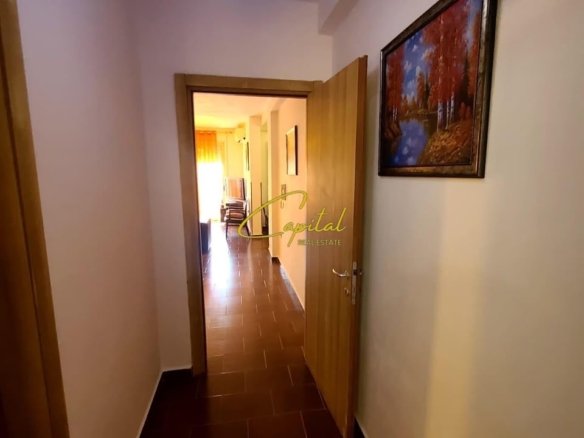 APARTAMENT ME QIRA 1+1 KOMBINAT 30.000 LEKE