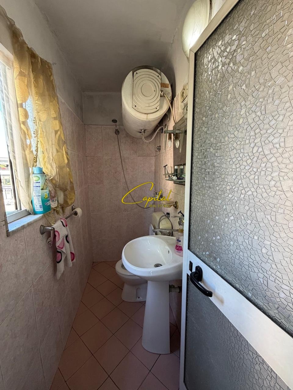 APARTAMENT ME QIRA 1+1 SHKOLLA E BASHKUAR 46.000 LEKE