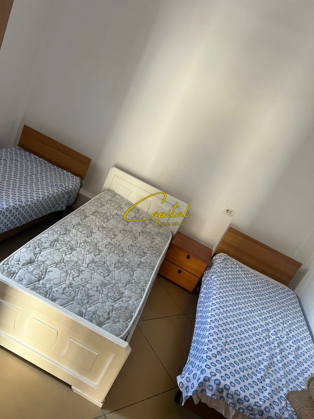 APARTAMENT ME QIRA 1+1 ALI DEMI 32.000 LEKE