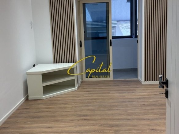 ZYRE ME QIRA 70 M2 VASIL SHANTO 550 EURO