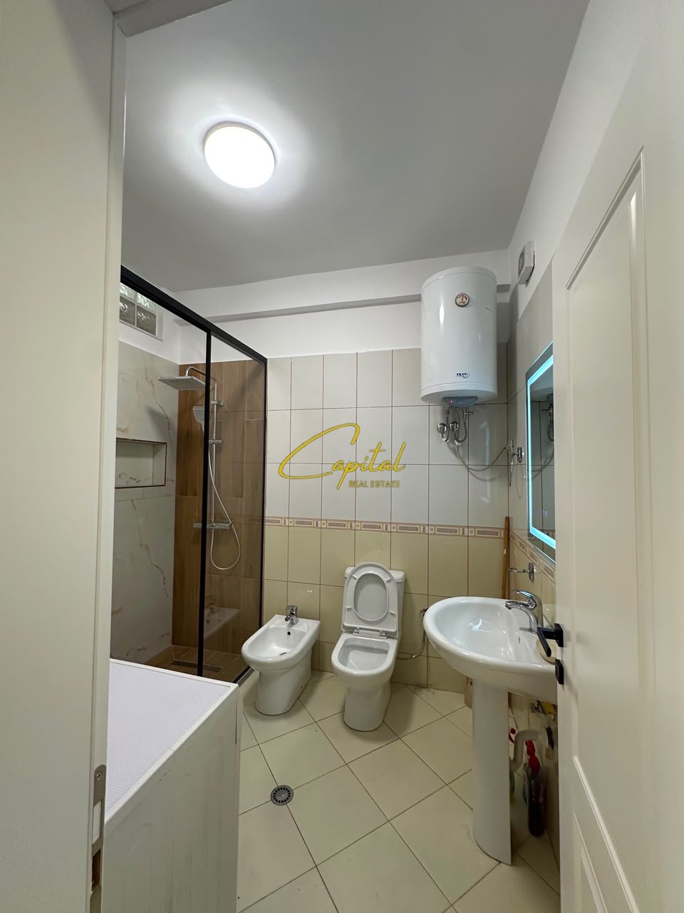 APARTAMENT ME QIRA 2+1 KOPSHTI ZOOLOGJIK 90.000 LEKE