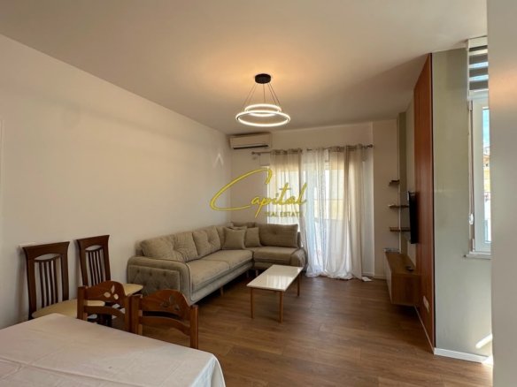 APARTAMENT ME QIRA 2+1 KOPSHTI ZOOLOGJIK 90.000 LEKE