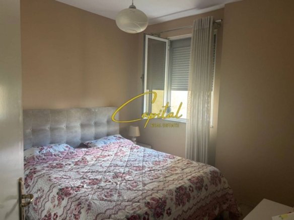 APARTAMENT ME QIRA 1+1 21 DHJETORI 60.000 LEKE