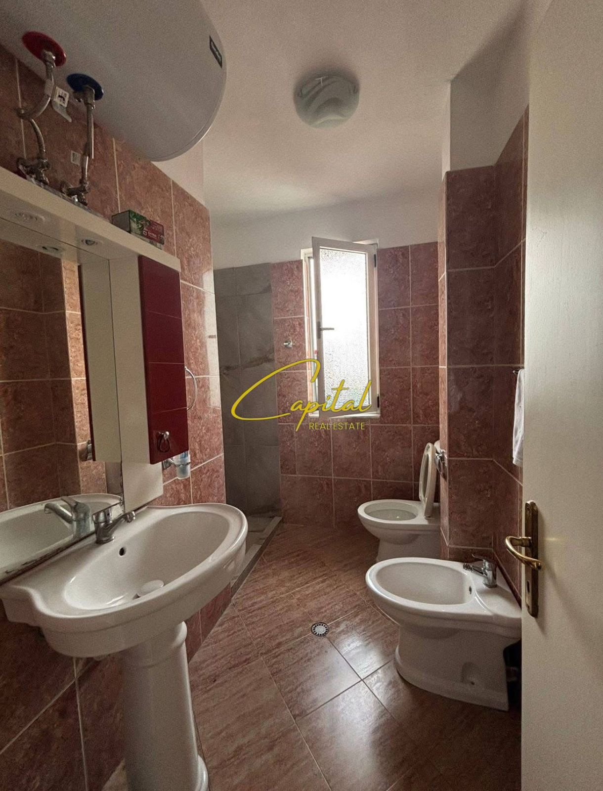 APARTAMENT ME QIRA 1+1 21 DHJETORI 60.000 LEKE