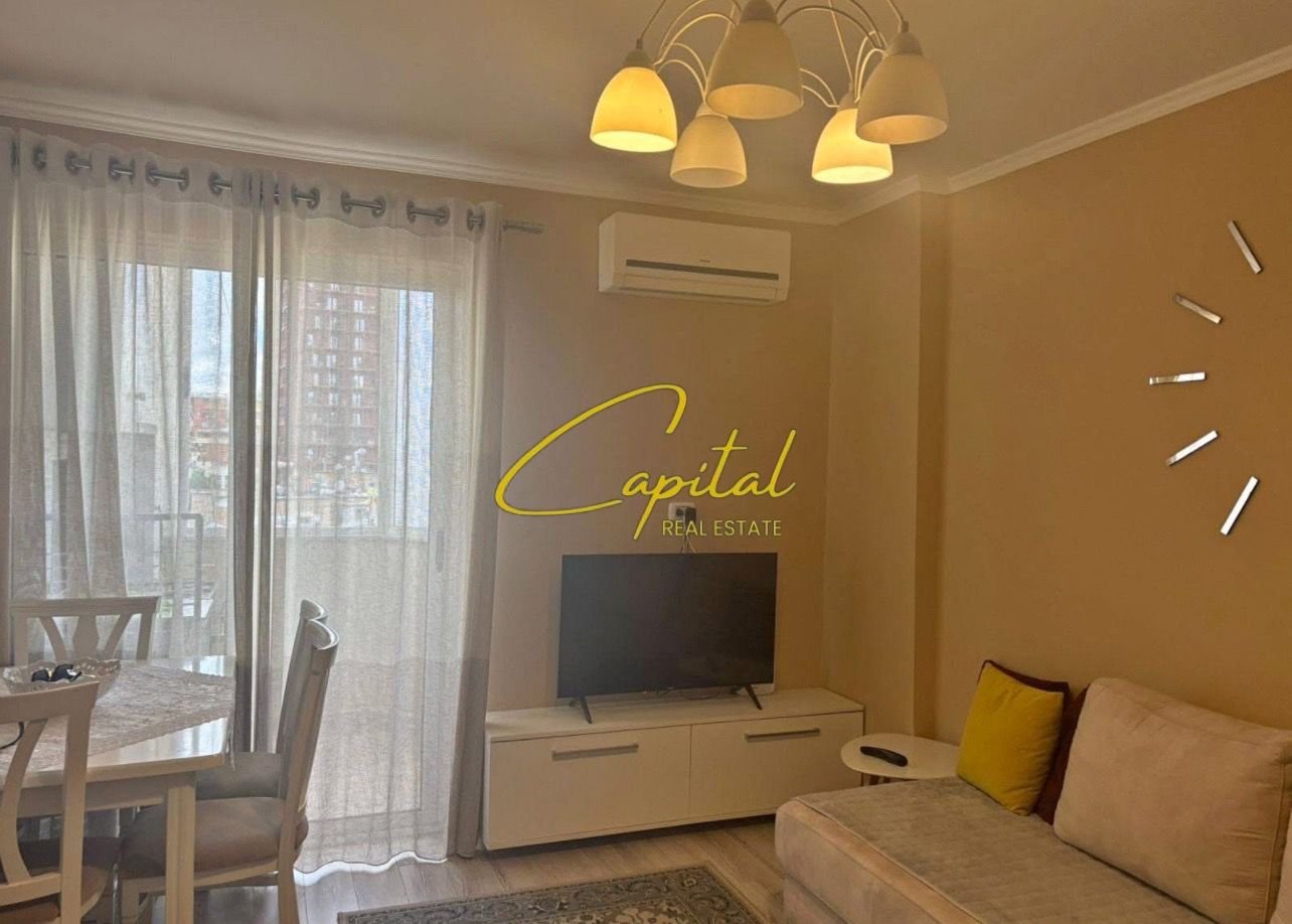 APARTAMENT ME QIRA 1+1 21 DHJETORI 60.000 LEKE
