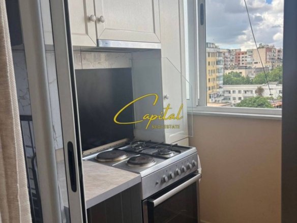 APARTAMENT ME QIRA 1+1 21 DHJETORI 60.000 LEKE