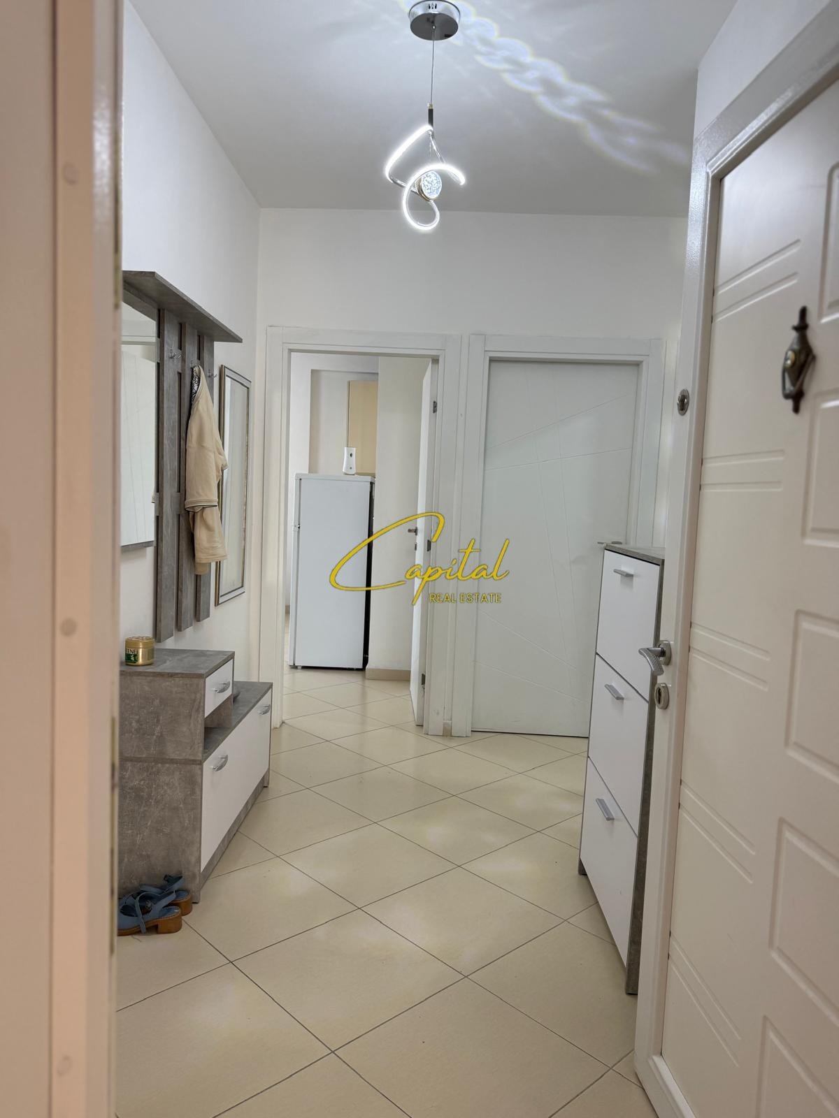 APARTAMENT ME QIRA 2+1 21 DHJETORI 65.000 LEKE