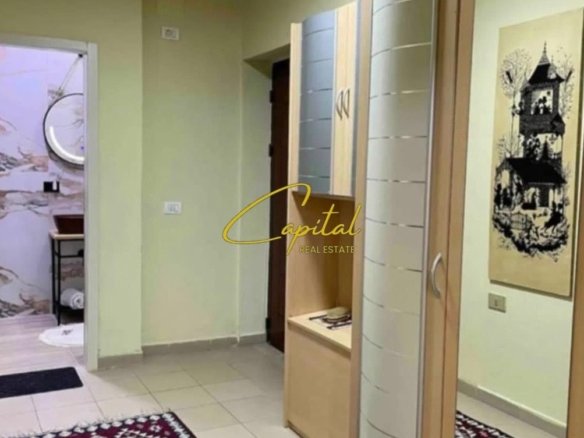 APARTAMENT ME QIRA 1+1 BULEVRADI ZOGU PARE 55.000 LEKE