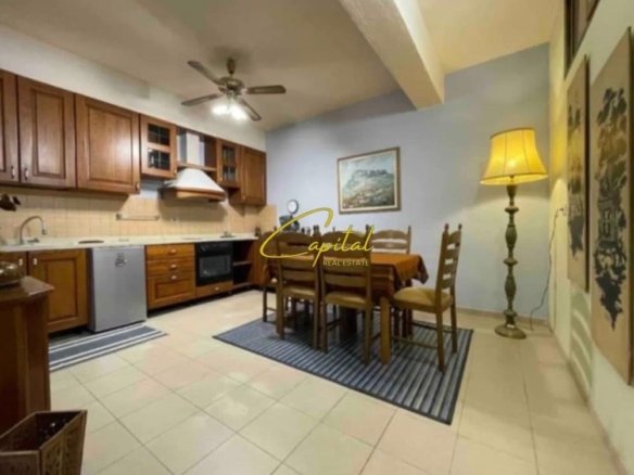 APARTAMENT ME QIRA 1+1 BULEVRADI ZOGU PARE 55.000 LEKE