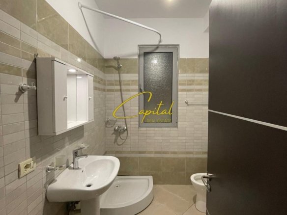 APARTAMENT ME QIRA 2+1 FRESKU 45.000 LEKE