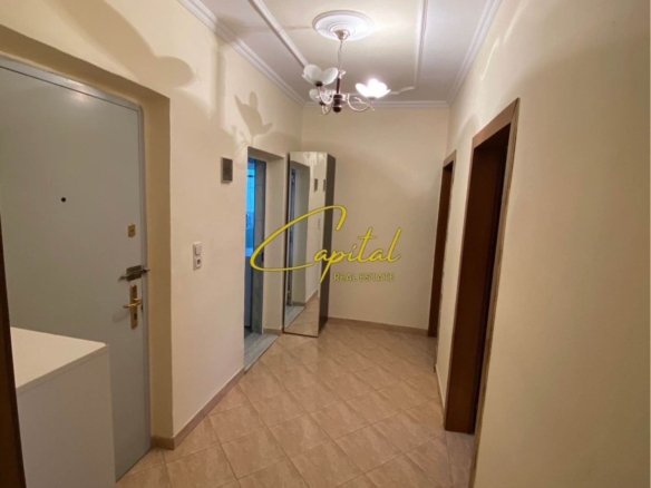 APARTAMENT ME QIRA 2+1 BULEVARDI ZOGU PARE 60.000 LEKE