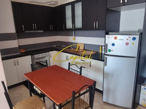 APARTAMENT ME QIRA 2+1 YZBERISHT 40.000 LEKE