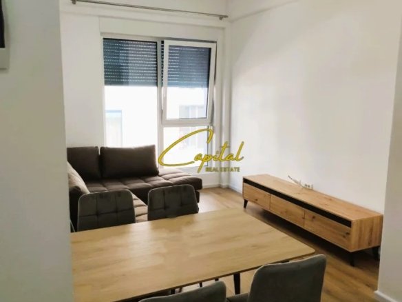 APARTAMENT ME QIRA 1+1 FRESKU 40.000 LEKE