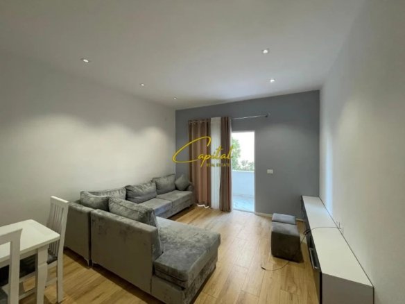 APARTAMENT ME QIRA 1+1 FRESKU 35.000 LEKE