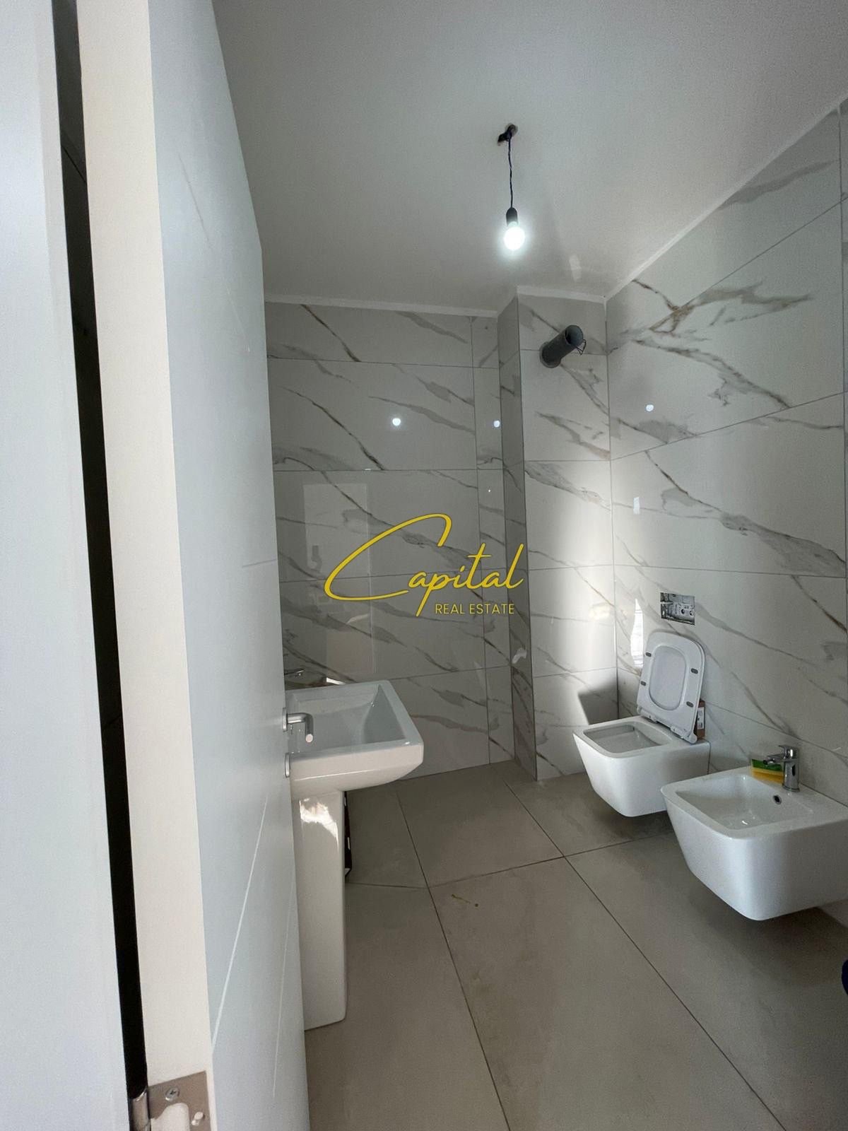 APARTAMENT ME QIRA 1+1 BULEVARDI I RI 55.000 LEKE