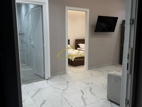 APARTAMENT ME QIRA 1+1 5 MAJI 50.000 LEKE