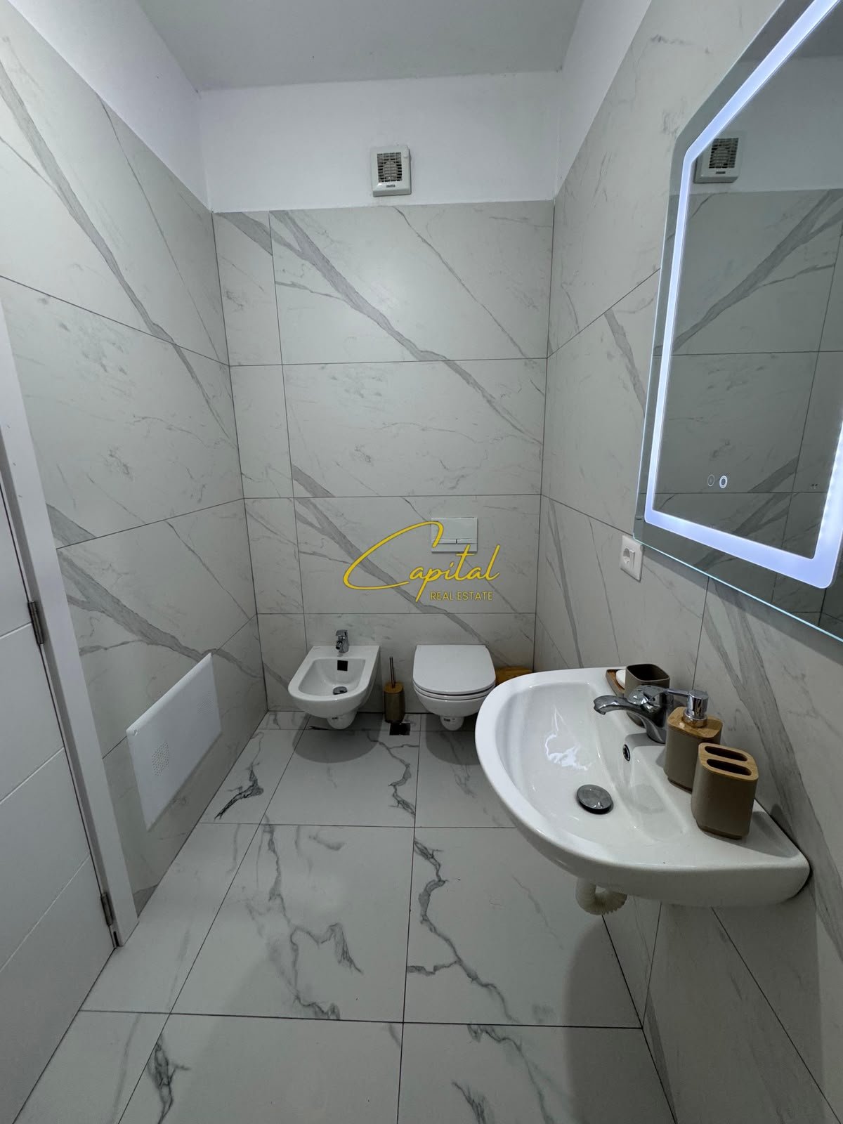 WhatsApp Image 2026-06-19 at 1.11.47 PM APARTAMENT ME QIRA 2+1+2 5 MAJI 60.000 LEKE