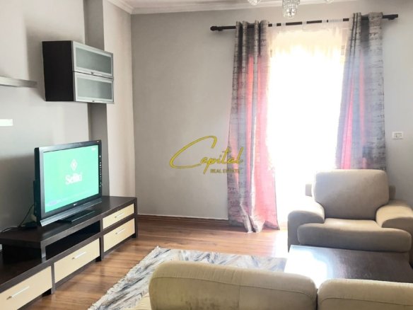 APARTAMENT ME QIRA 1+1 PAZARI I RI 50.000 LEKE