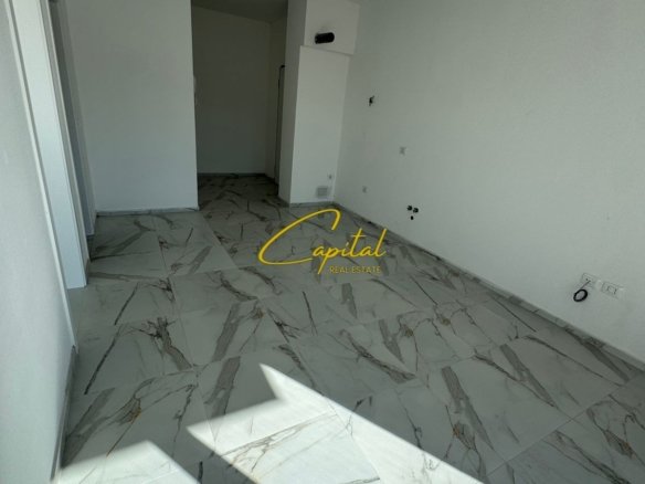 APARTAMENT ME QIRA 1+1 KOMPLEKSI AURA 40.000 LEKE