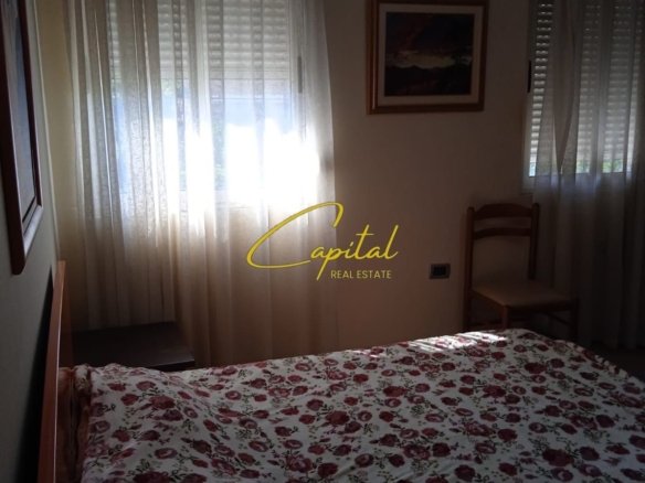GARSONIERE ME QIRA 35 M2 RRUGA E DURRESIT 50.000 LEKE