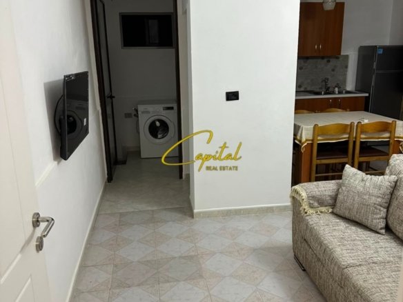 GARSONIERE ME QIRA 45 M2 KOMUNA E PARISIT 400 EURO