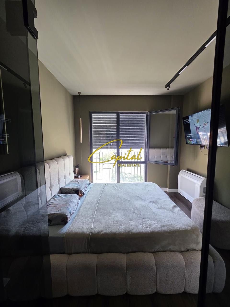 WhatsApp Image 2026-06-19 at 3.51.47 PM SHITET PENTHOUSE 121 M2 ISH TREGU ELEKTRIK 42.000.000 LEKE