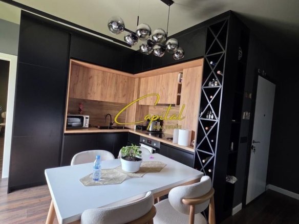 SHITET PENTHOUSE 121 M2 ISH TREGU ELEKTRIK 42.000.000 LEKE