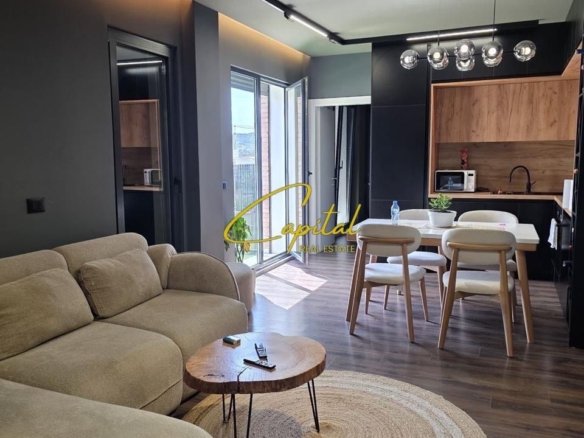 SHITET PENTHOUSE 121 M2 ISH TREGU ELEKTRIK 42.000.000 LEKE