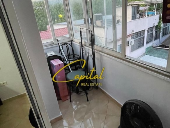 APARTAMENT ME QIRA 2+1 BRRYLI 50.000 LEKE