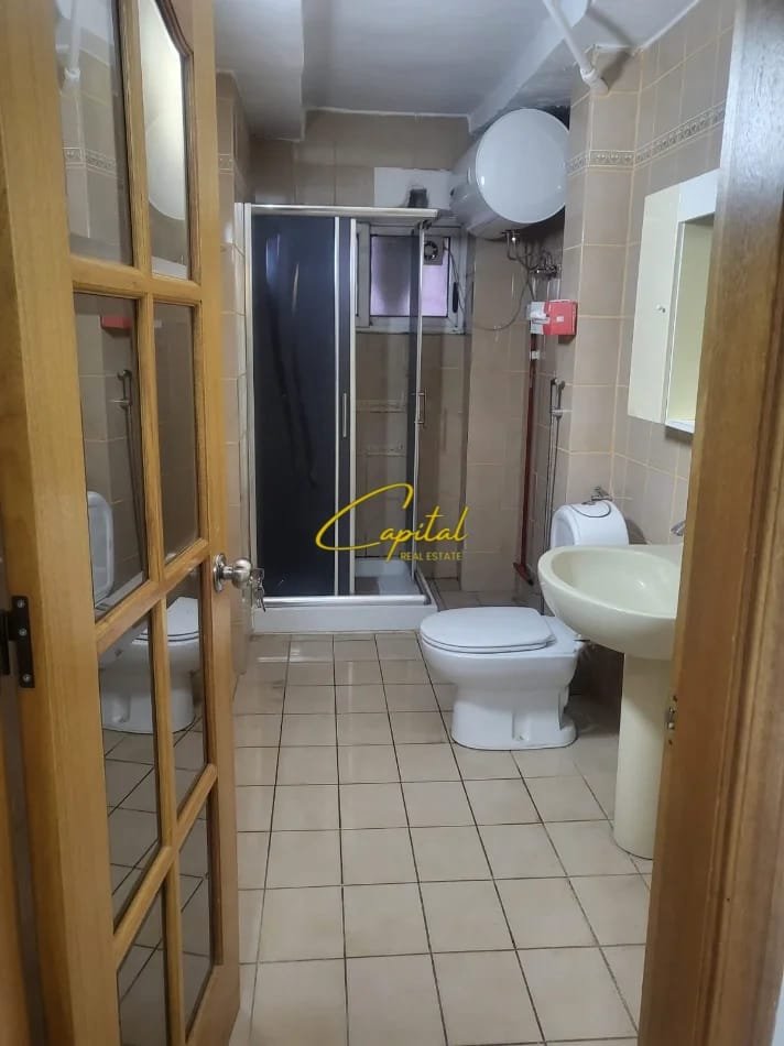 APARTAMENT ME QIRA 2+1 QENDER 600 EURO