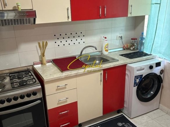 APARTAMENT ME QIRA 1+1 PAZARI I RI 40.000 LEKE