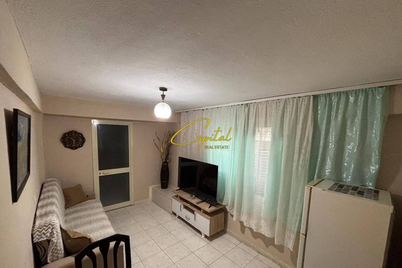 APARTAMENT ME QIRA 1+1 PAZARI I RI 40.000 LEKE
