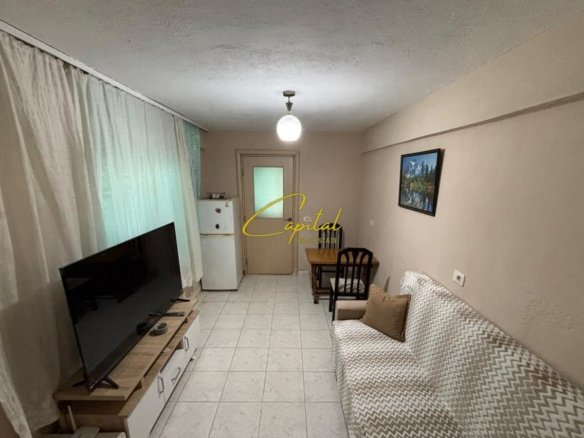 APARTAMENT ME QIRA 1+1 PAZARI I RI 40.000 LEKE