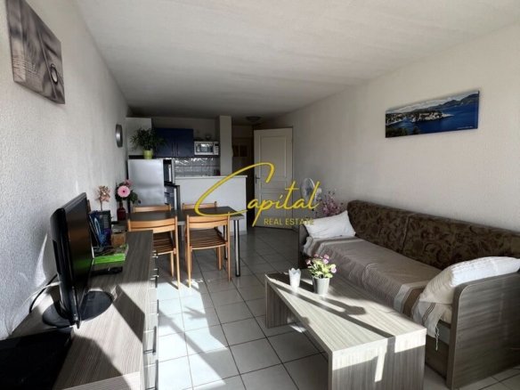 APARTAMENT ME QIRA 1+1 RRUAG E ELBASANIT 50.000 LEKE