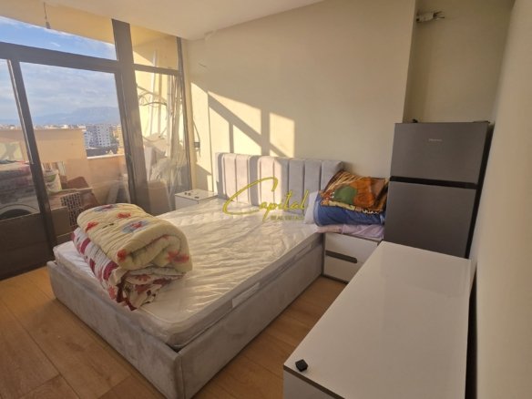 APARTAMENT ME QIRA 1+1 RRUGA E KAVAJES 80.000 LEKE