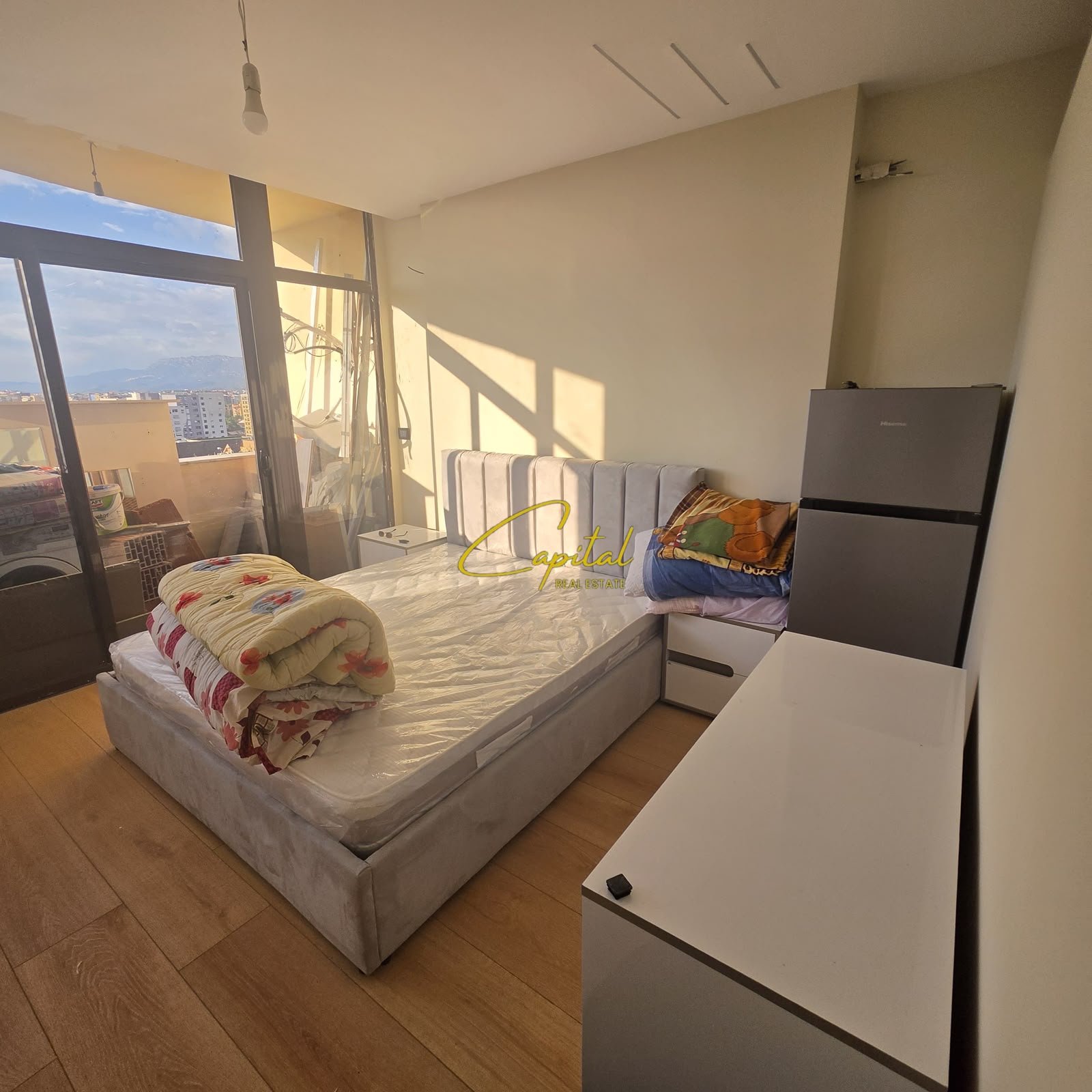 APARTAMENT ME QIRA 1+1 RRUGA E KAVAJES 80.000 LEKE