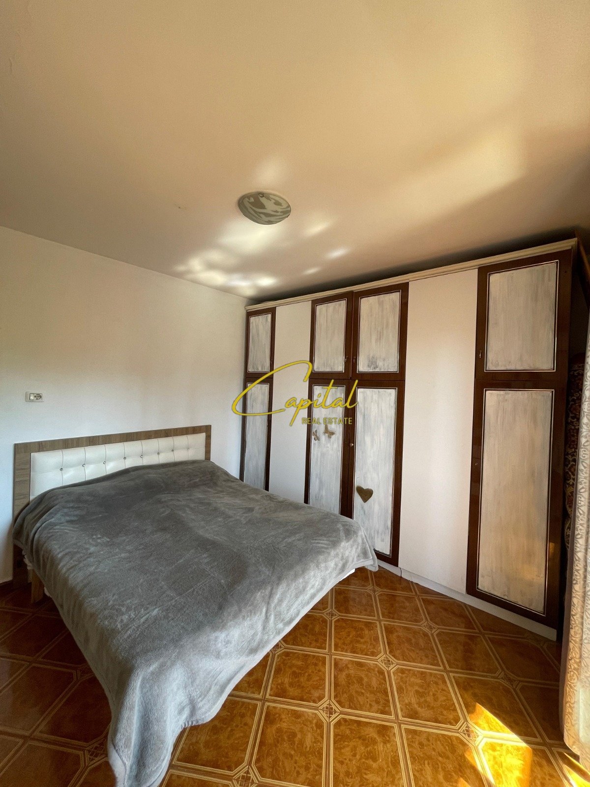APARTAMENT ME QIRA 2+1 RRUGA FERTI XHAJKO 60.000 LEKE