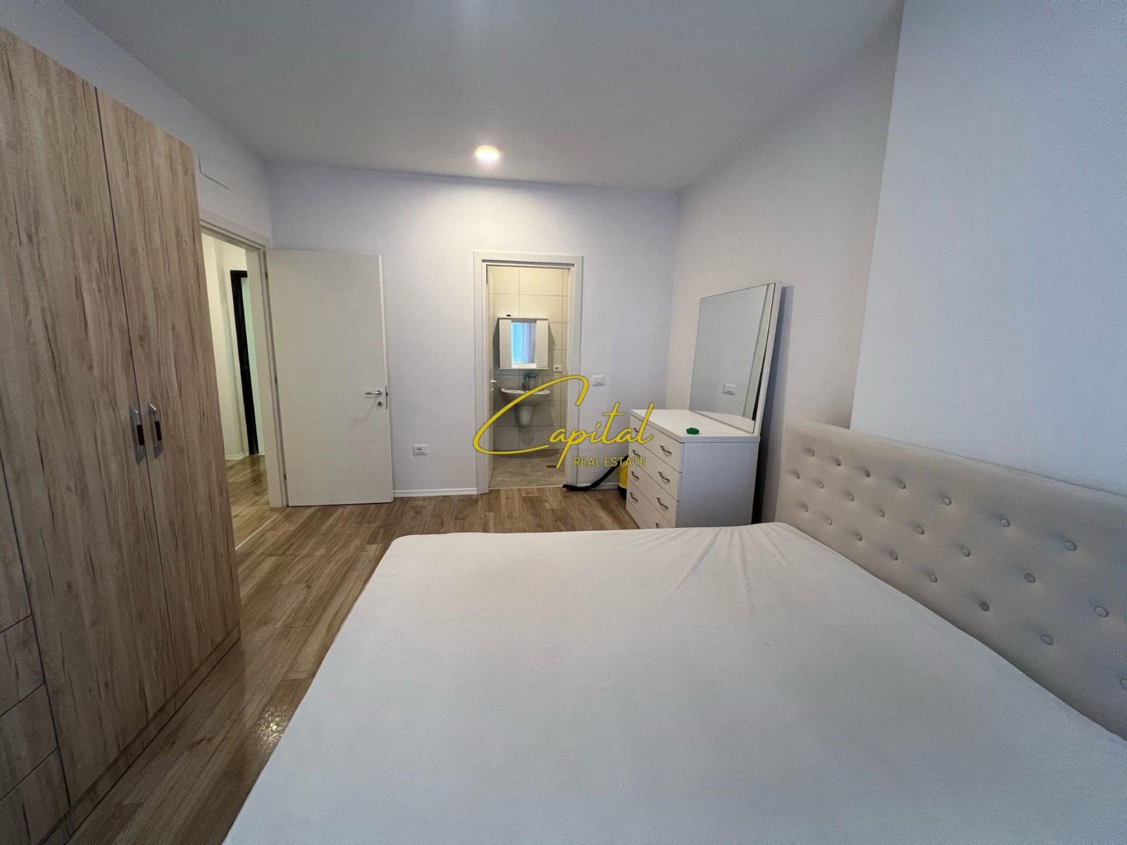 APARTAMENT ME QIRA 2+1 UNIVER CITY 55.000 LEKE