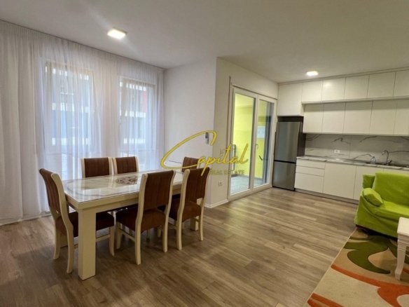 APARTAMENT ME QIRA 2+1 UNIVER CITY 55.000 LEKE