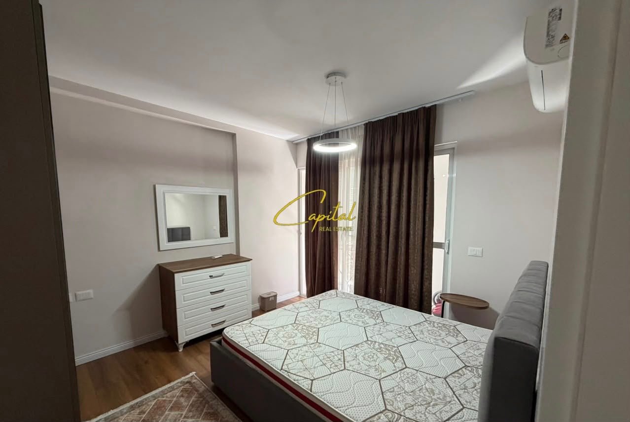 APARTAMENT ME QIRA 2+1 RRUGA E BARRIKADAVE 750 EURO