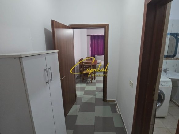 APARTAMENT ME QIRA 1+1 RRUGA E ELBASANIT 50.000 LEKE