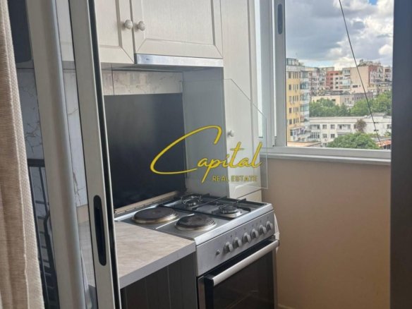 APARTAMENT ME QIRA 1+1 MYSLYM SHYRI 600 EURO